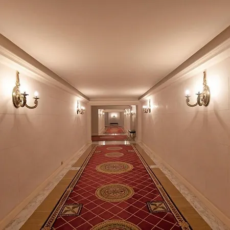 Appartement Design Avenue Montaigne