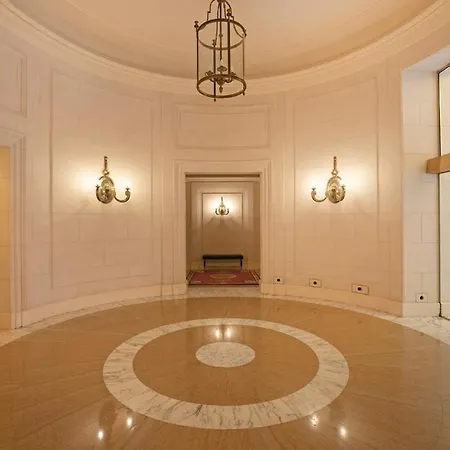 Appartement Design Avenue Montaigne Paris